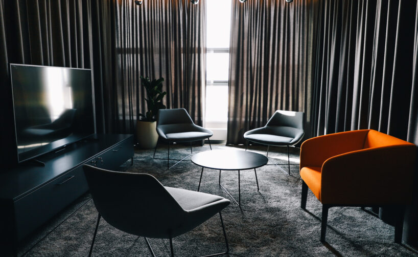 Nivy Tower – game room